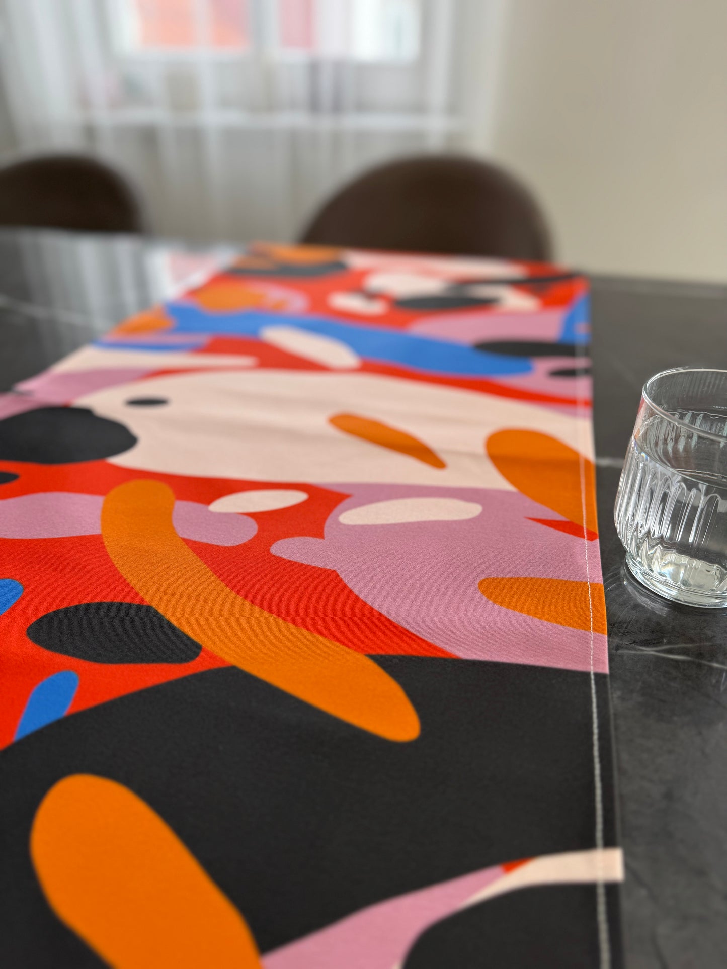 CRE - table runner