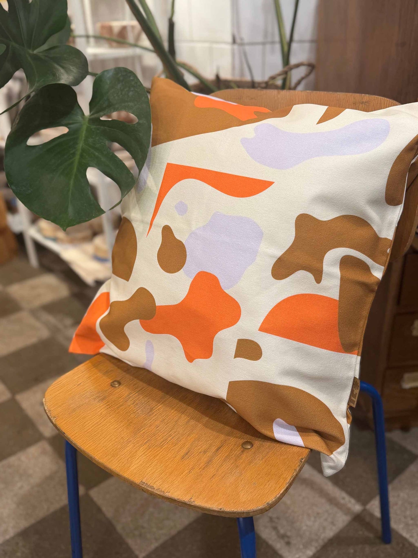 BOB - Throw pillow cover