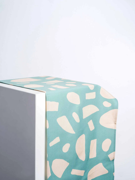PEB - Table Runner